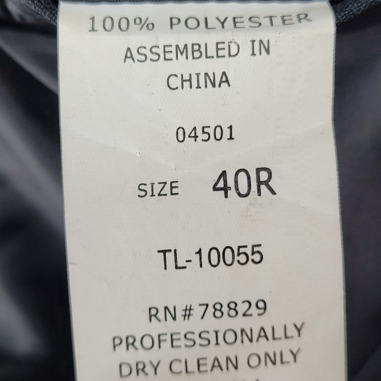 Formalwear Southeastern Black Tuxedo Suit Set Jacket Size 40R Pants 34R (32x33)