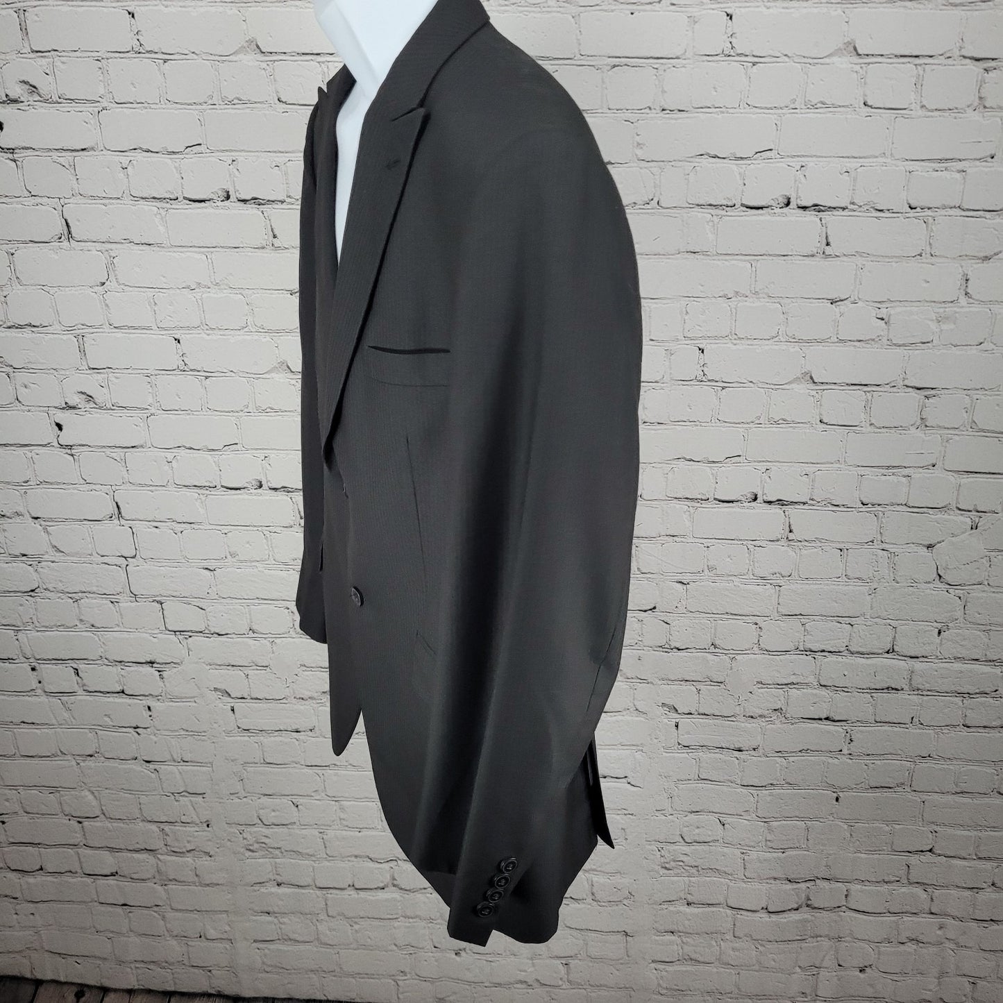 J. Ferrar Black Striped Modern Fit 2 Button Peak Double Vented Blazer Size 42R