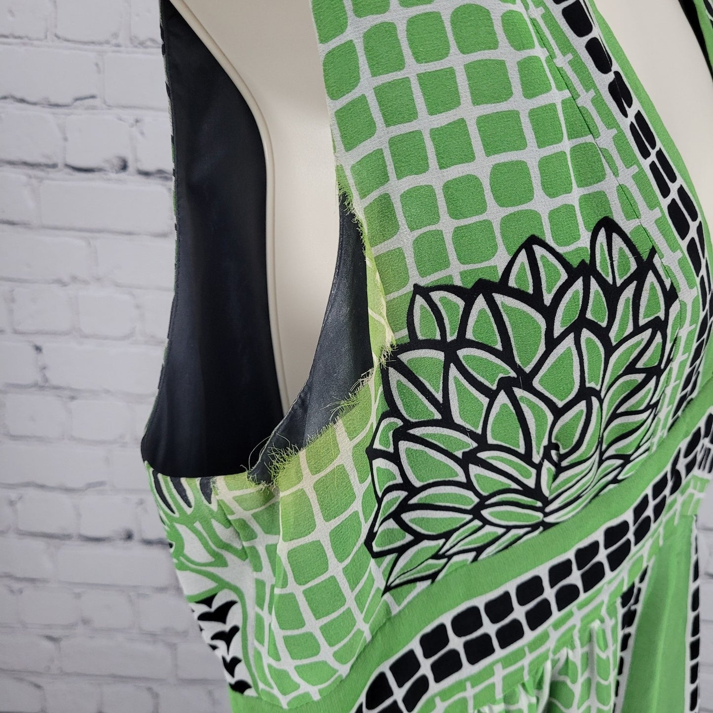 Anna Sui Anthropologie Green 100% Silk Sleeveless Lined Midi Dress 12 *defects