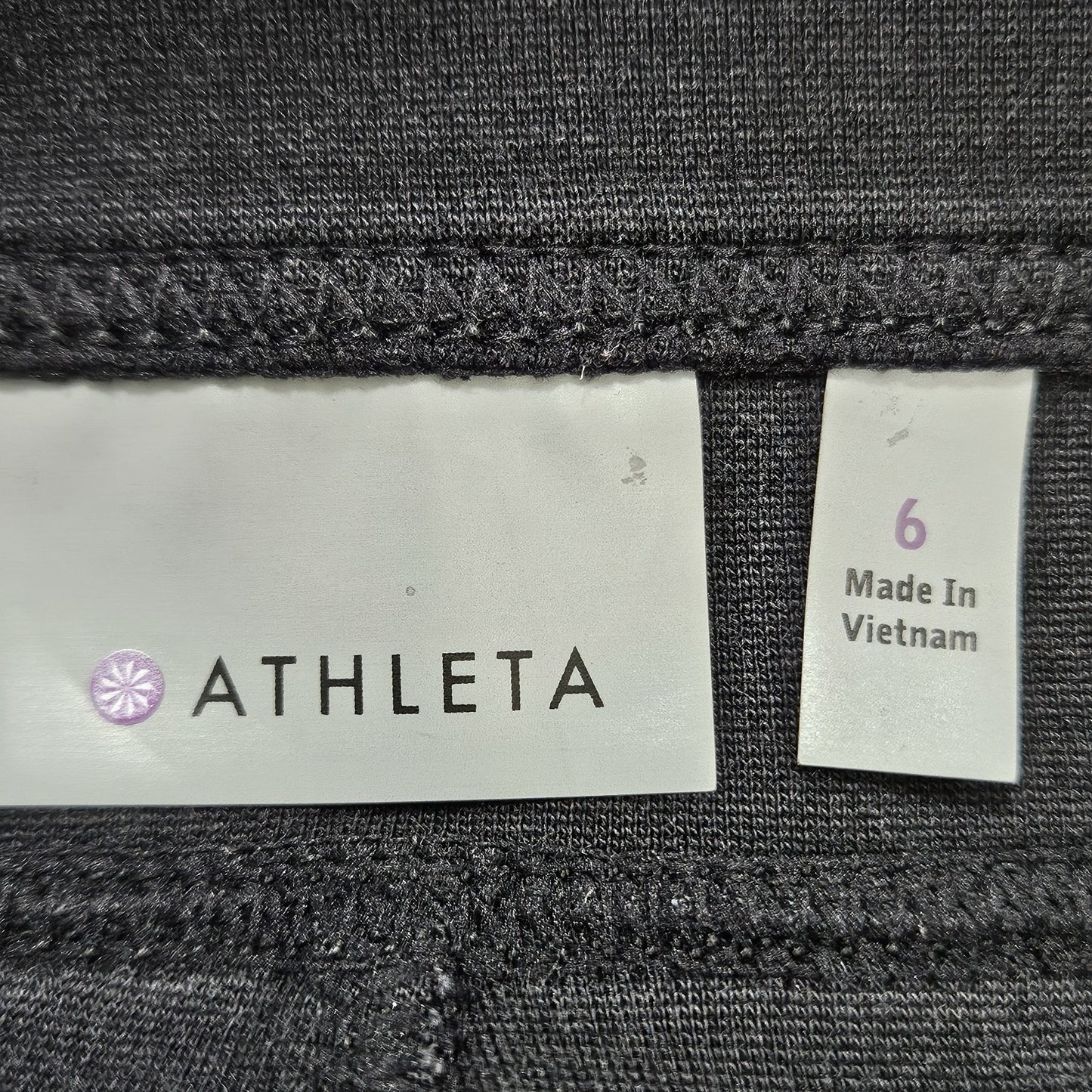 Athleta Charcoal Stretch Cargo Pocket Activewear Slim Taper Leg Pants 6 (30x28)