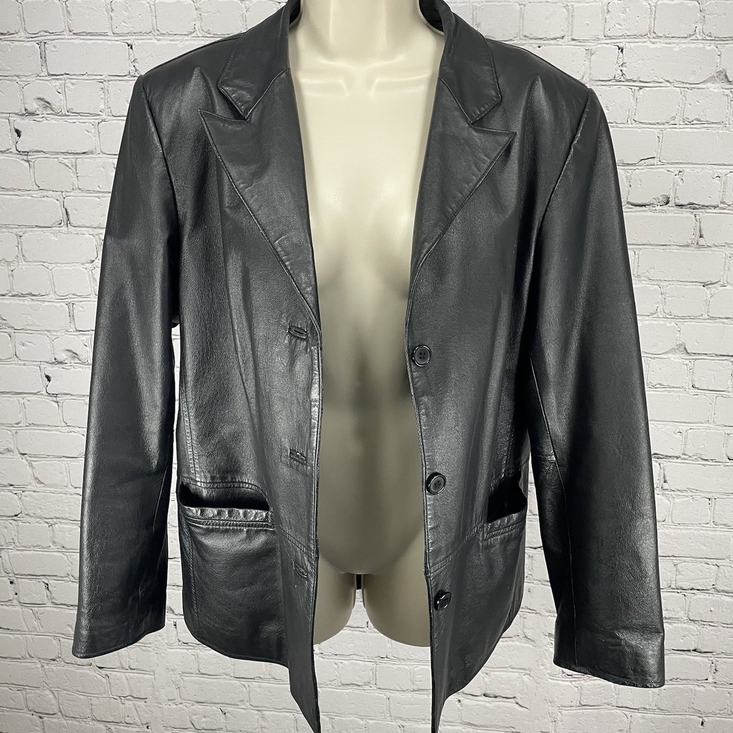 Clio Black Genuine Leather 3 Button Peak Collar Lined Jacket Size Medium M