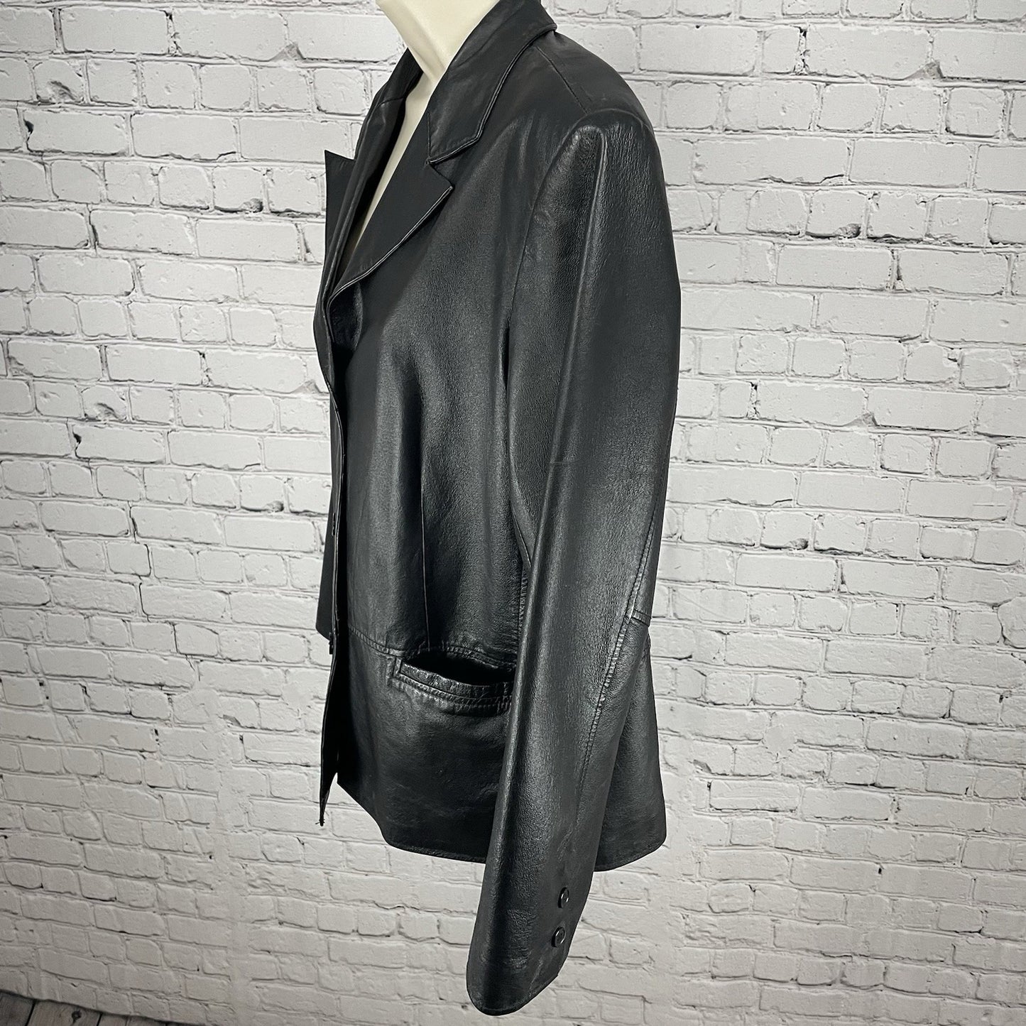 Clio Black Genuine Leather 3 Button Peak Collar Lined Jacket Size Medium M