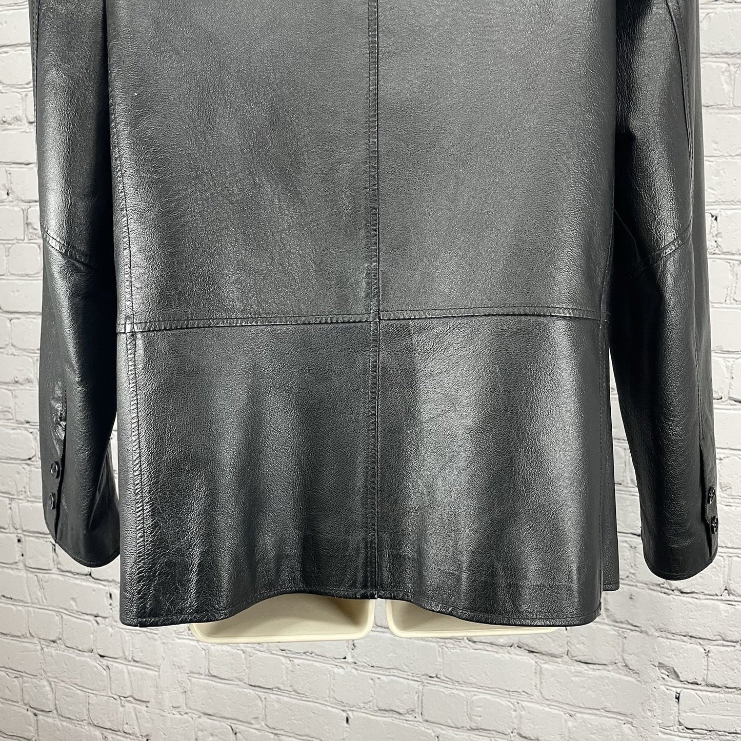 Clio Black Genuine Leather 3 Button Peak Collar Lined Jacket Size Medium M