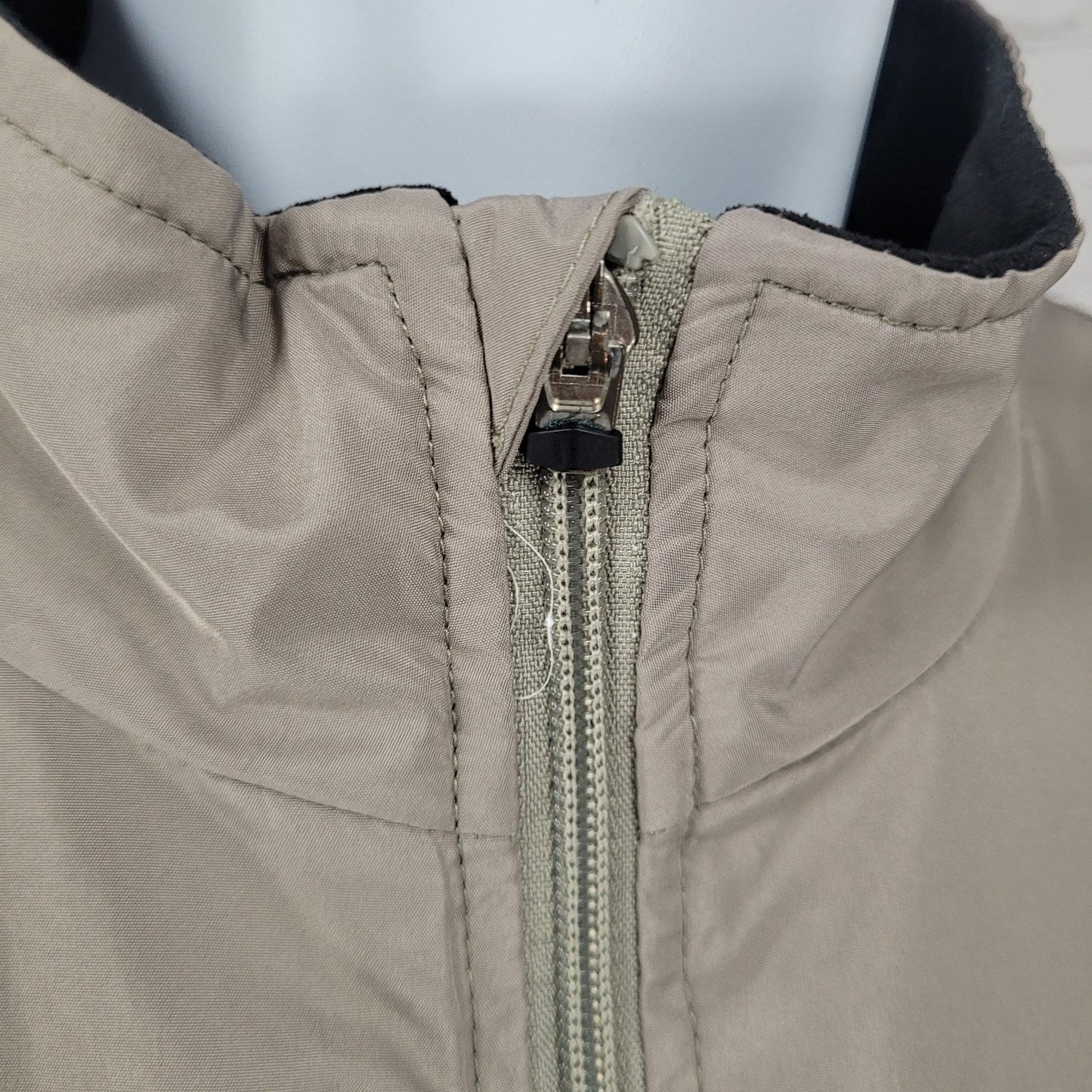 Greg Norman Tasso Elba Beige Fleece Lined Lightweight Zipped Vest Size XL