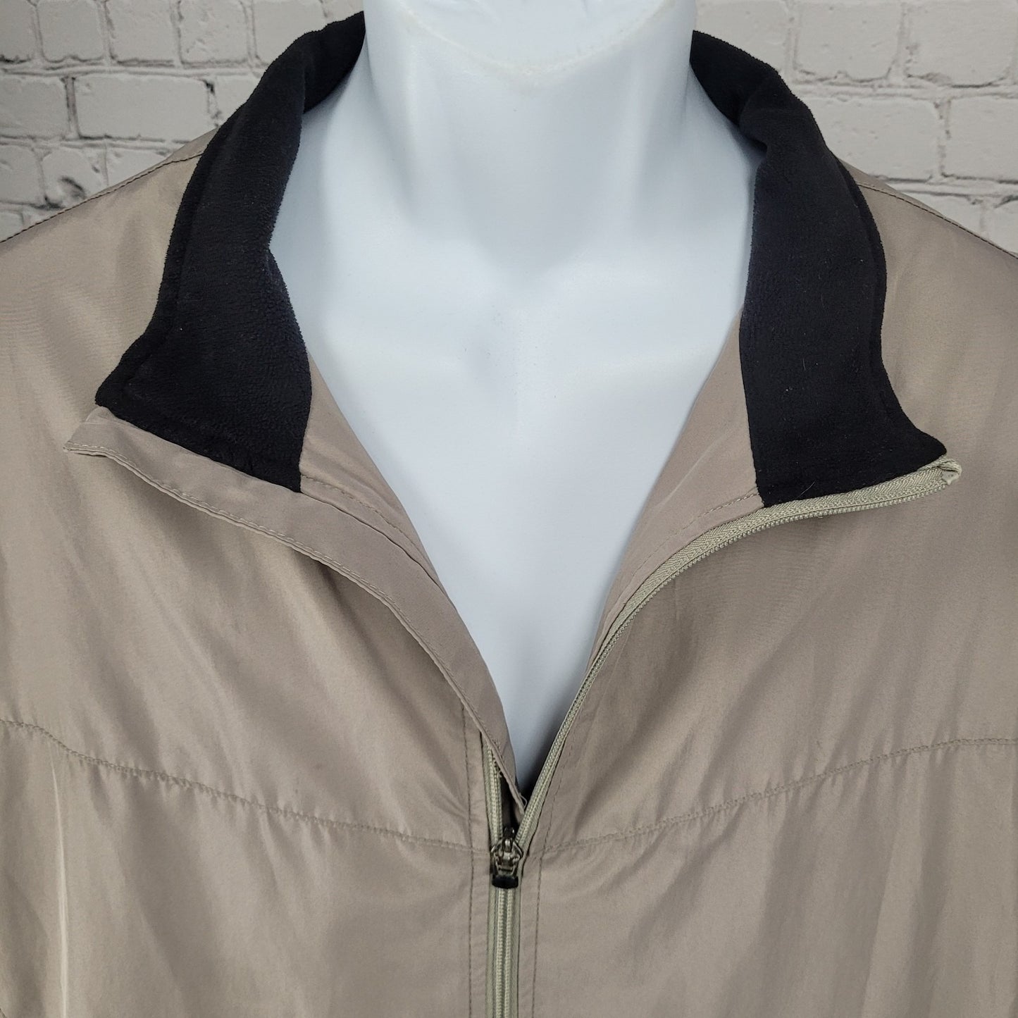 Greg Norman Tasso Elba Beige Fleece Lined Lightweight Zipped Vest Size XL