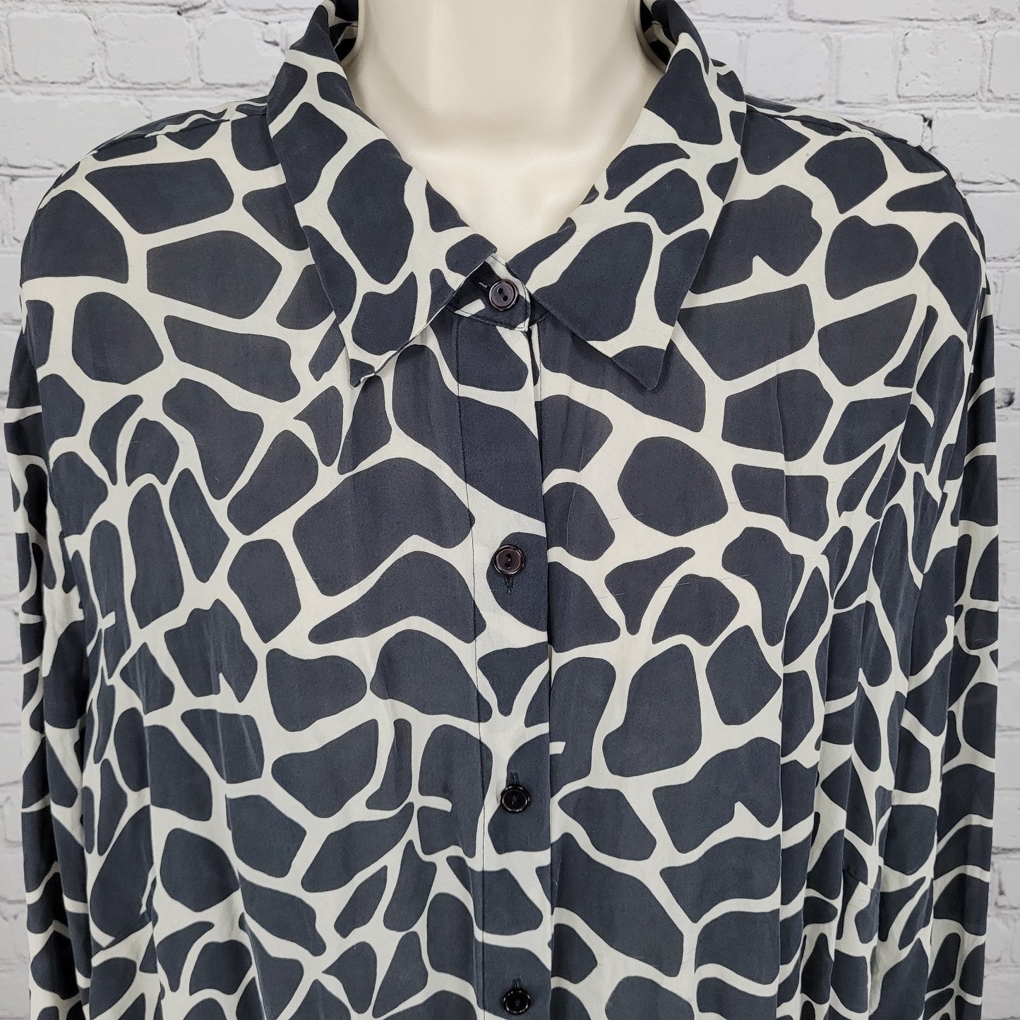 INC Black 100% Silk Animal Print Button Up Long Sleeve Blouse Shirt Size 22W