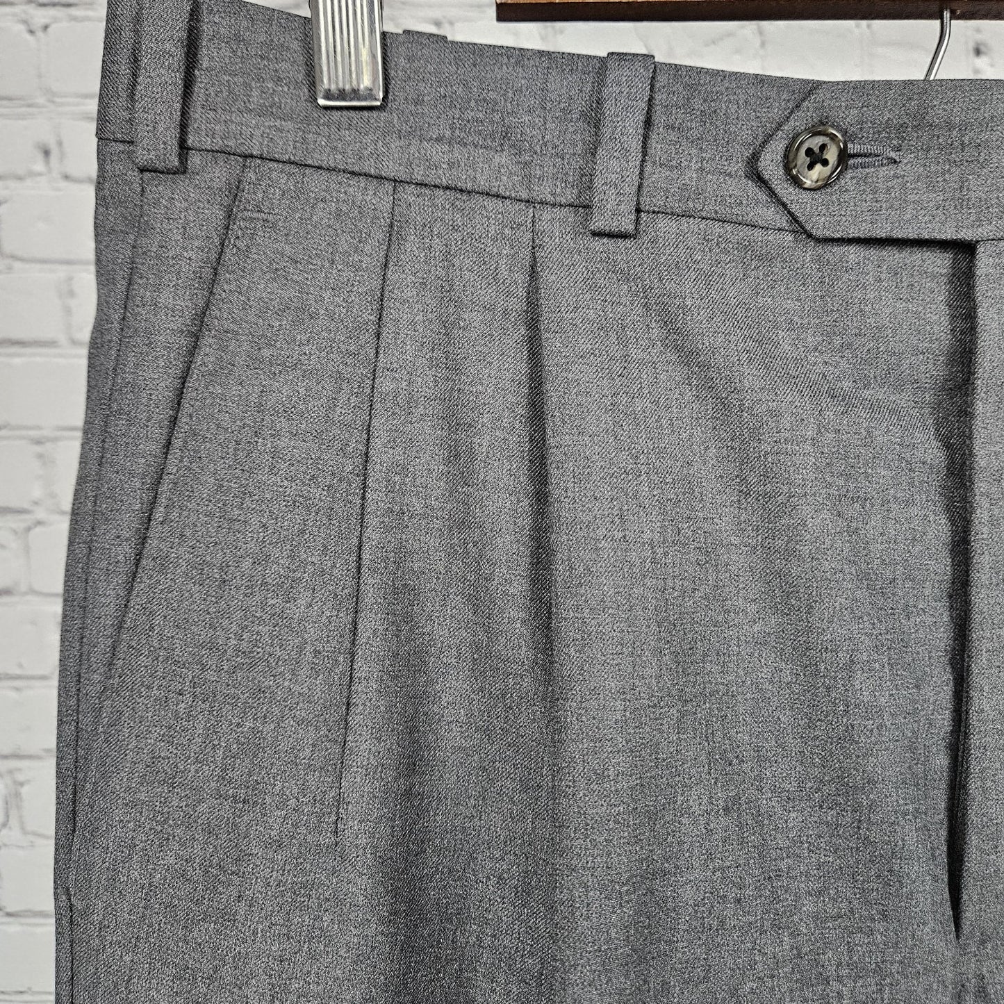 VTG JB Britches Nordstrom Grey Extra Fine Wool Pleated Cuff Dress Pants US 34x32
