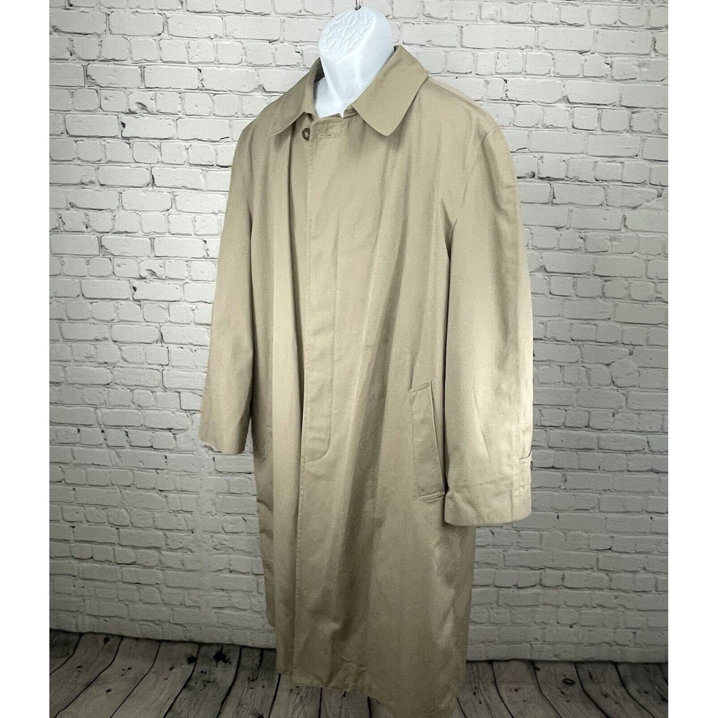 London Fog Tan Trench Long Coat Button Collar Removable Insulated Liner Size 44L