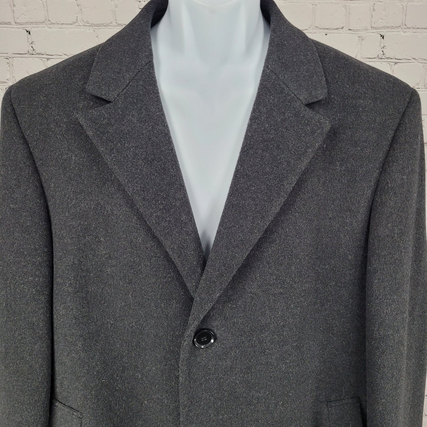 Chereskin Grey Cashmere Wool Blend Piedmont Buttoned Lined Over Coat Size 42R