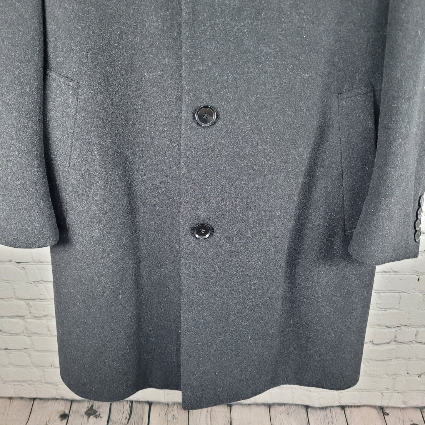 Chereskin Grey Cashmere Wool Blend Piedmont Buttoned Lined Over Coat Size 42R