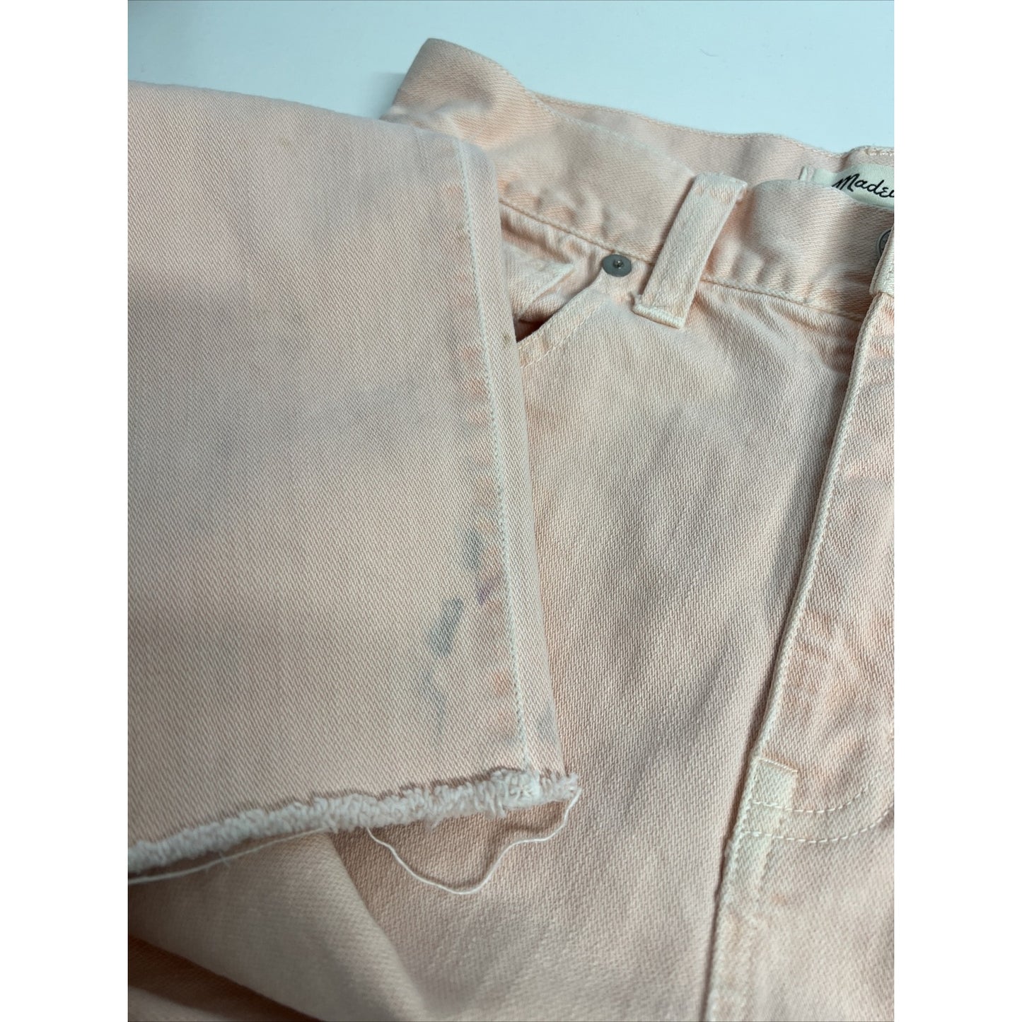 MADEWELL Tapered Denim Jeans Raw Edge Ankle Cuff Pink Size 26 High Rise *stained