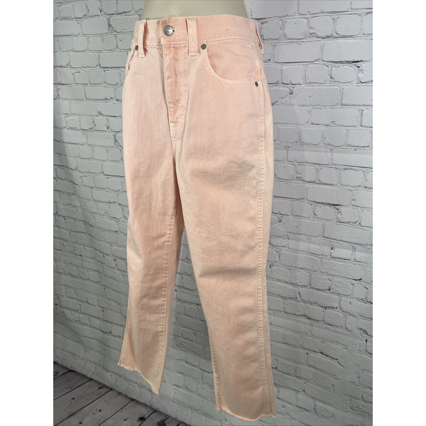 MADEWELL Tapered Denim Jeans Raw Edge Ankle Cuff Pink Size 26 High Rise *stained