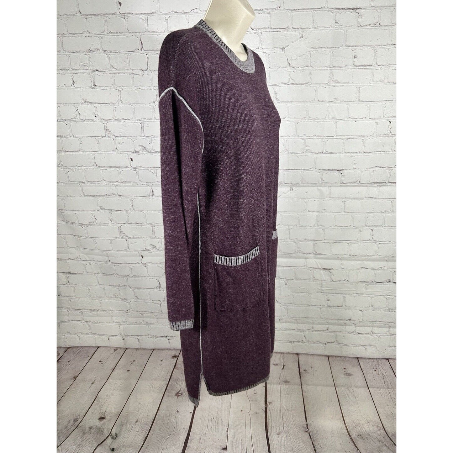 Orvis Purple Pullover 100% Wool Long Sleeve Knee Length Sweater Dress Size XS