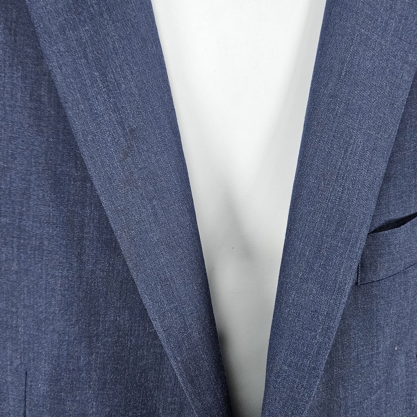 Indochino Blue 100% Wool 2 Button Single Vented Notch Blazer Sport Coat 44S