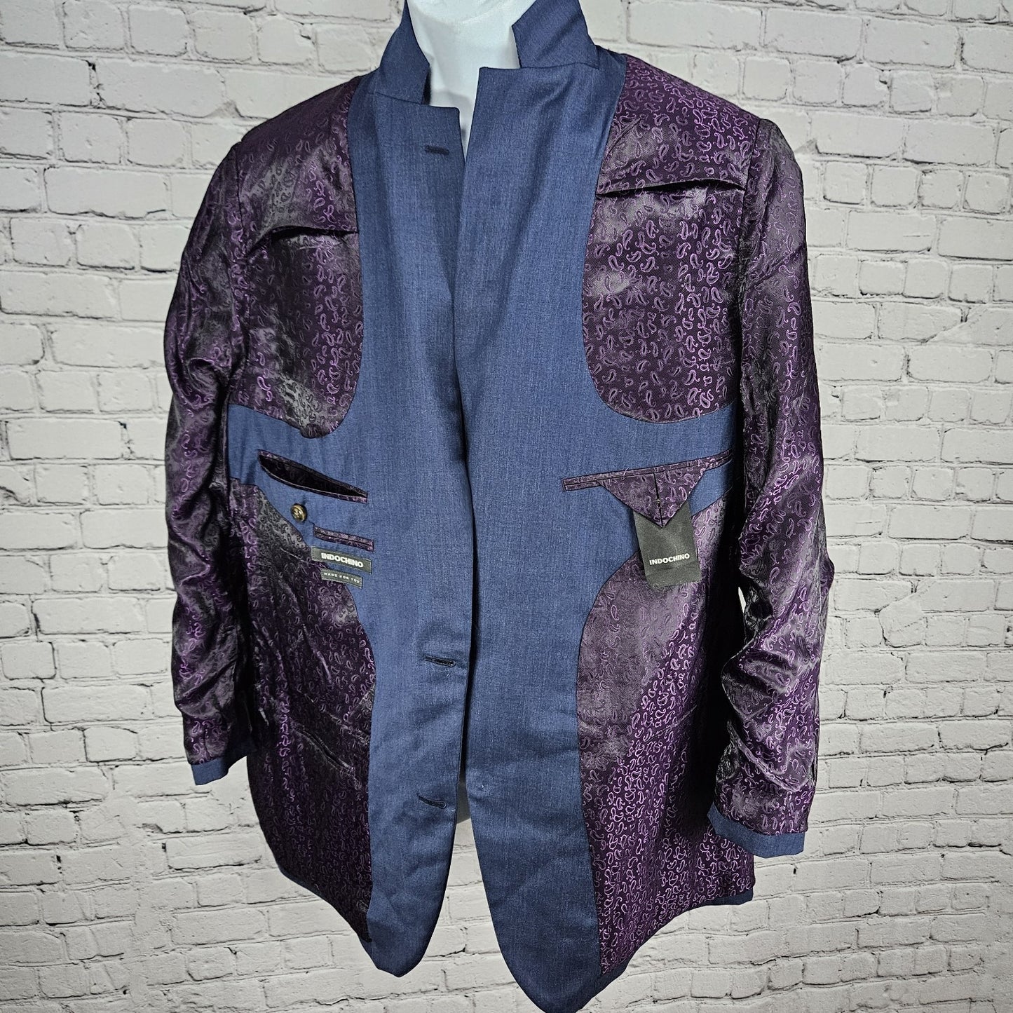 Indochino Blue 100% Wool 2 Button Single Vented Notch Blazer Sport Coat 44S