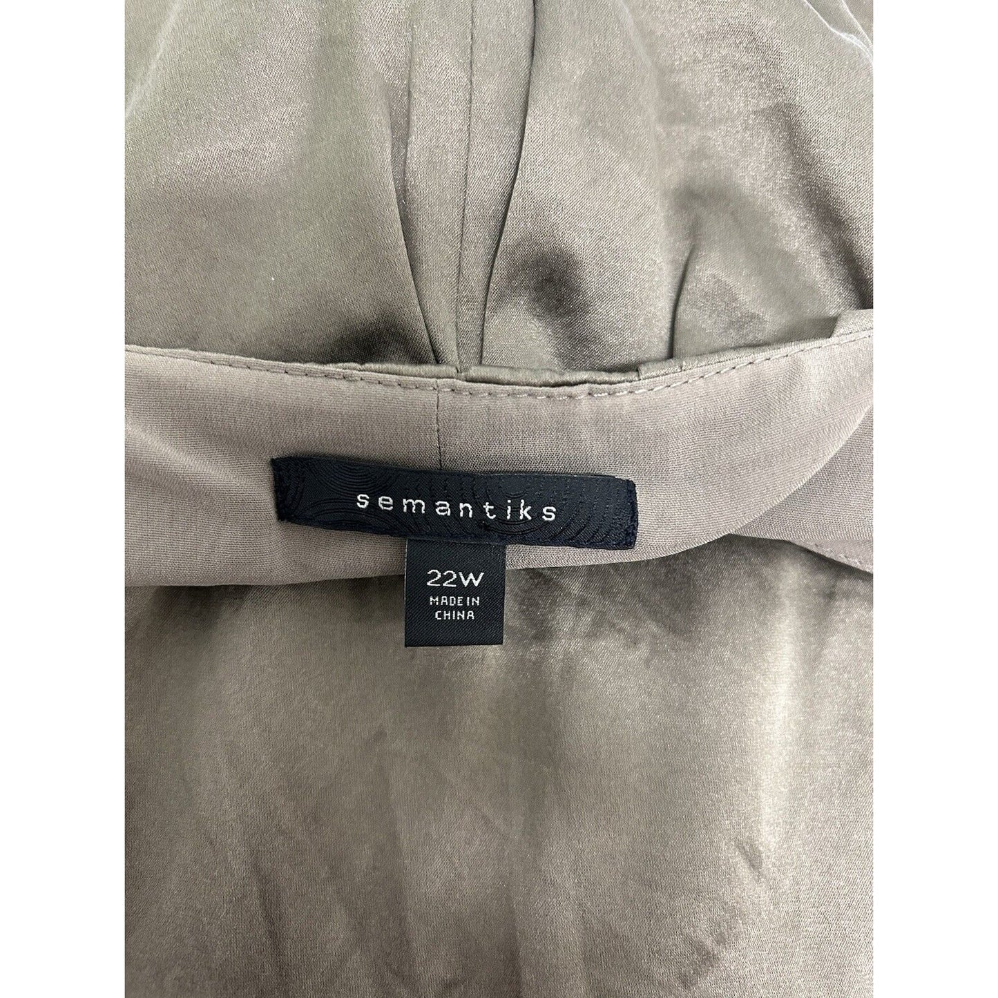 Semantiks Brown Silk Blend Pleated Sleeveless Satin Blouse Women’s 22W
