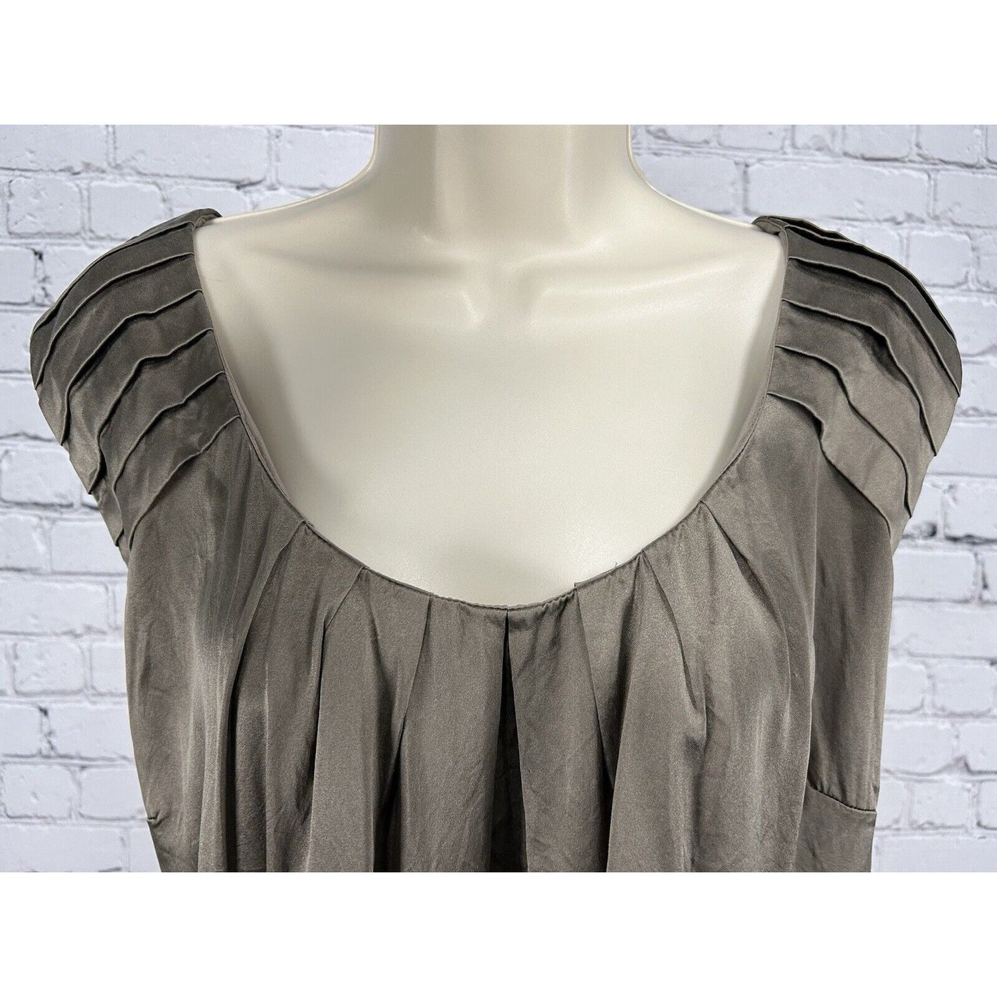 Semantiks Brown Silk Blend Pleated Sleeveless Satin Blouse Women’s 22W