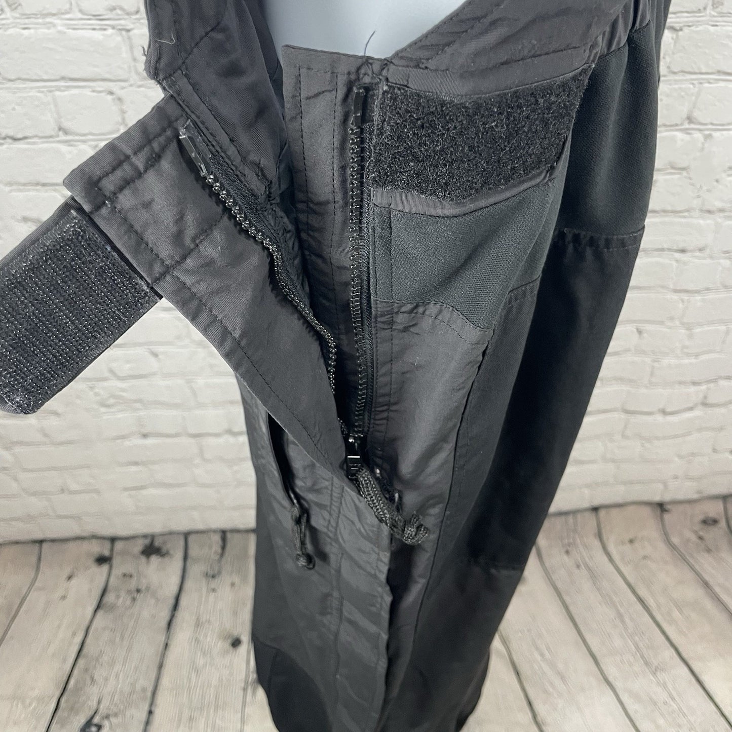 The North Face Black Adjustable Lined Zipped Ski Snow Bibs Overalls Size Large L