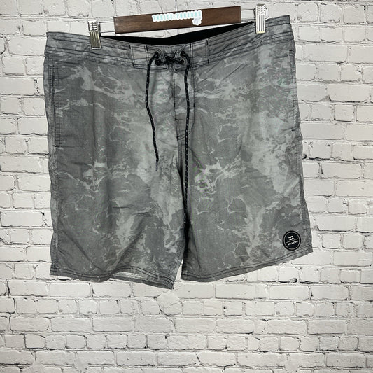 Billabong Grey Recycler Series Swim Hybrid Surf Board Shorts Men’s 34