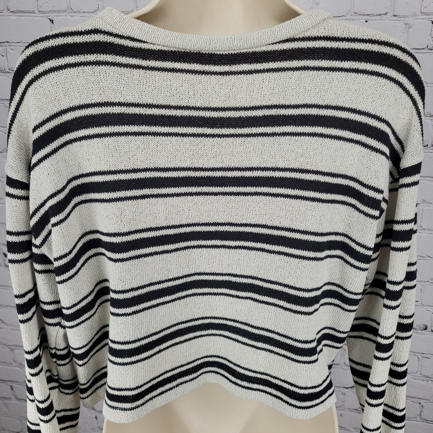 Zara Beige & Black Striped Knit Boxy Crop Sweater Long Sleeve Top Size Small S
