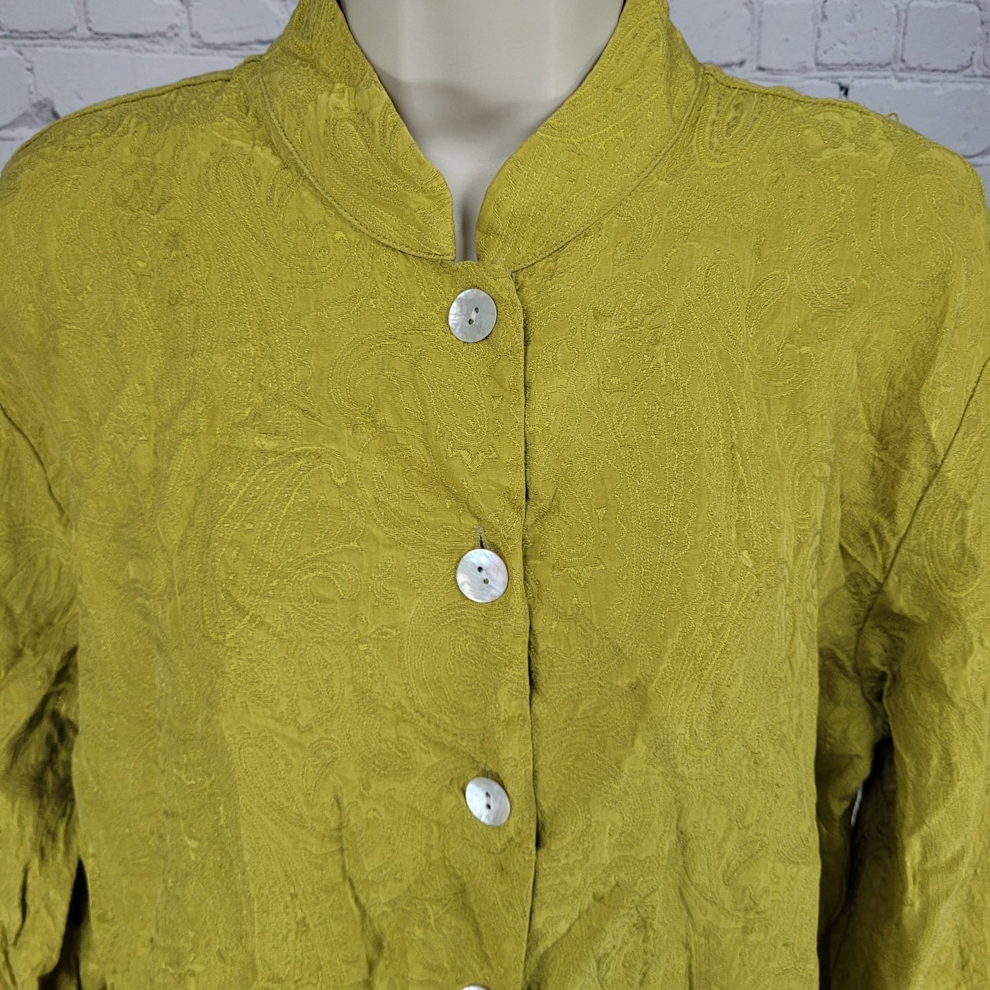 Chico's Green Yellow Silk Blend Paisley Button Up Blouse Top Size 1 (US 8)