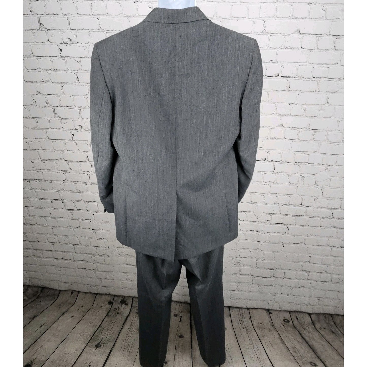 VTG Eagle Clothes Grey Pinestriped Full Suit Flat Front Notch Retro USA 42 33x32