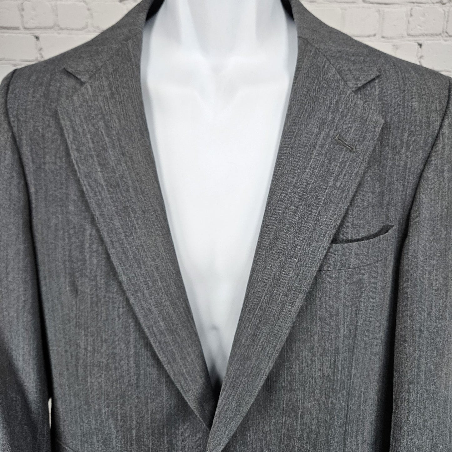 VTG Eagle Clothes Grey Pinestriped Full Suit Flat Front Notch Retro USA 42 33x32