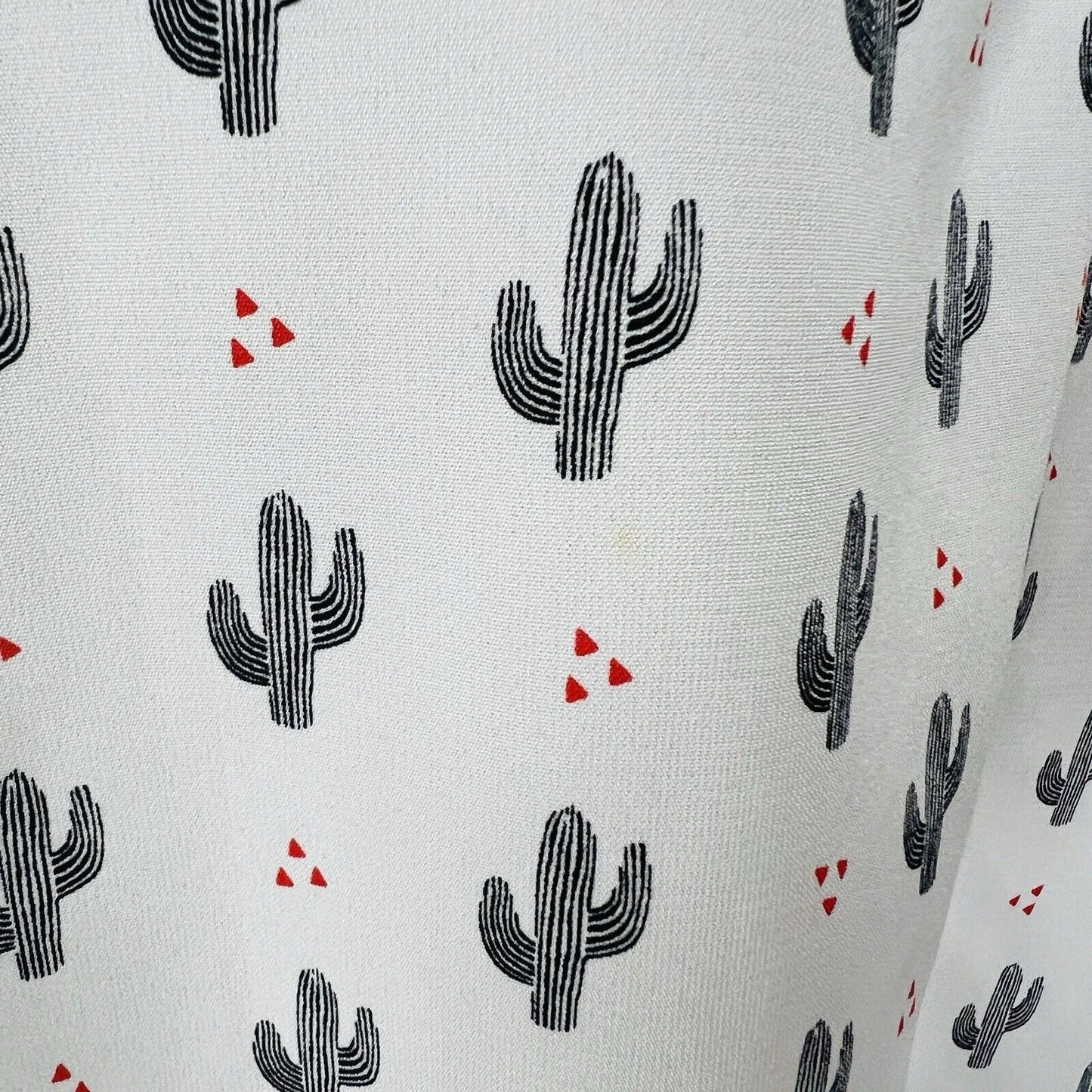 Jessy B Off White Cactus Print Long Sleeve Blouse Faux Button Back Size Medium M