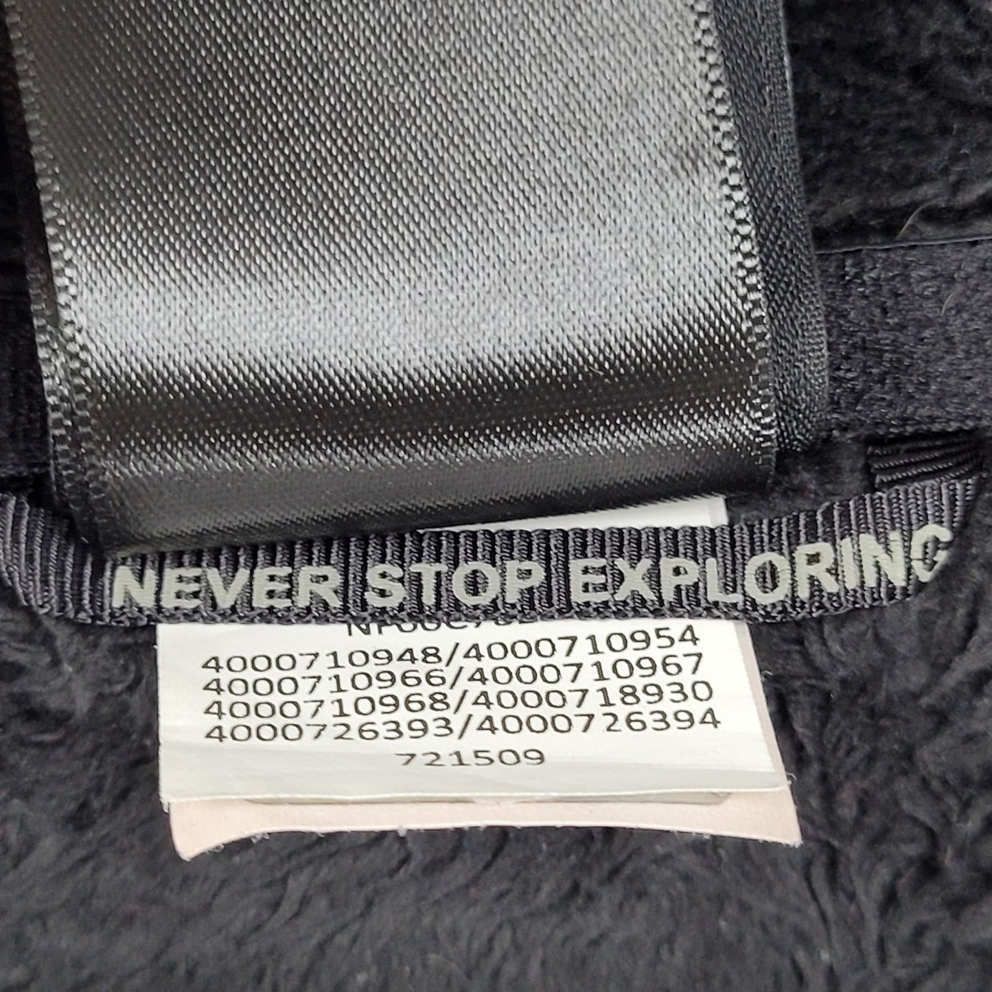 The North Face Black Plush Sherpa Fleece Full Zipped Pockets Jacket Size Medium