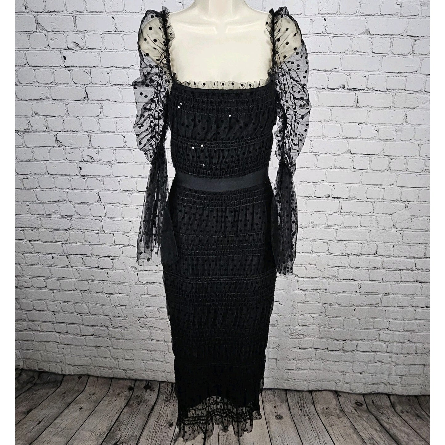 NWT Bella Barnett Black Sheer Polka Dot Overlay Sequin Bodycon Maxi Dress XS