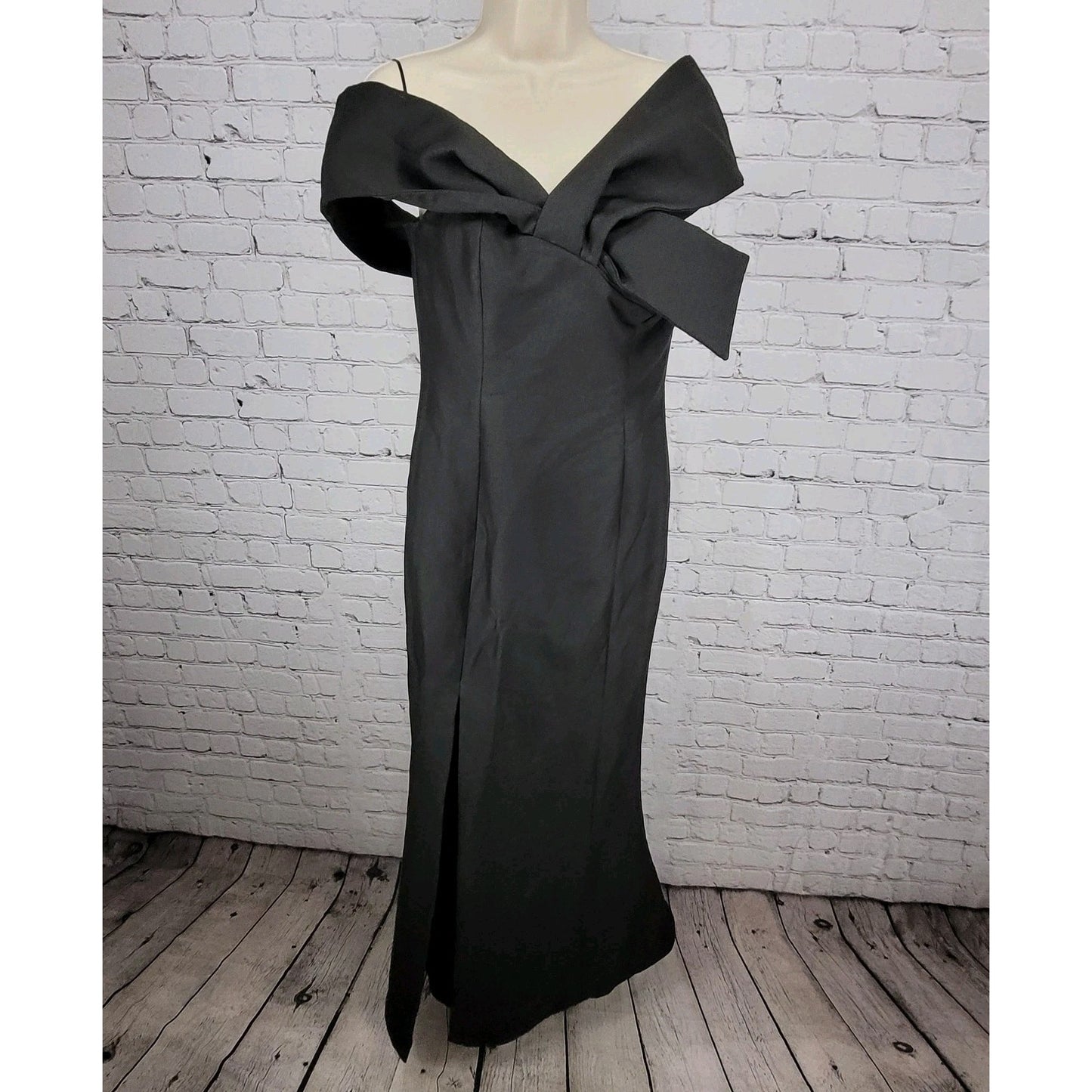 C/MEO Collective Black Asymmetric Off Shoulder Side Slit Maxi Dress Size Large L