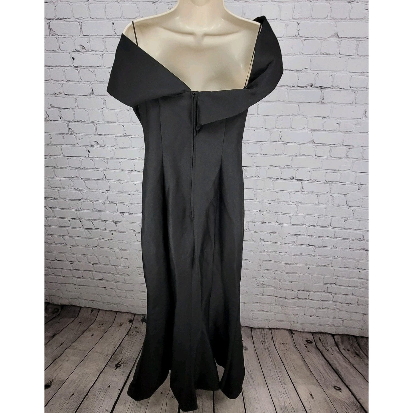 C/MEO Collective Black Asymmetric Off Shoulder Side Slit Maxi Dress Size Large L