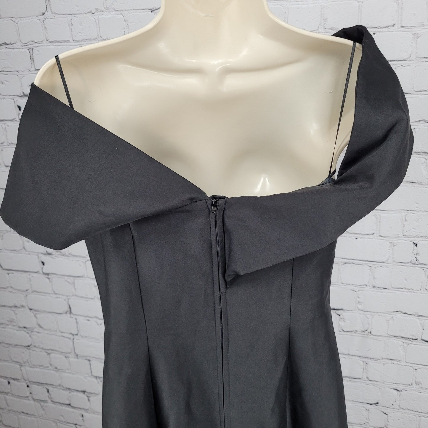C/MEO Collective Black Asymmetric Off Shoulder Side Slit Maxi Dress Size Large L