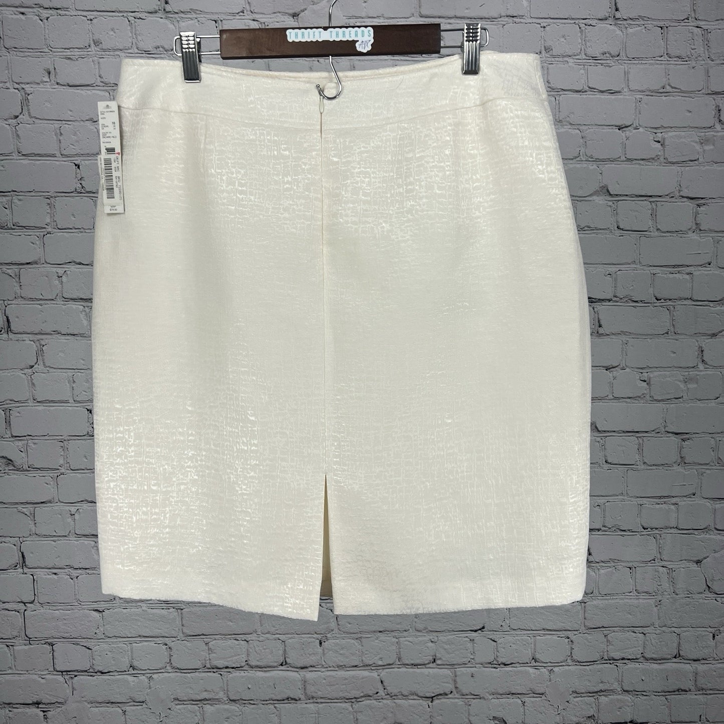 Alex Marie Erin Ivory Orchard Hills Shiney Subtle Print Short Pencil Skirt 16