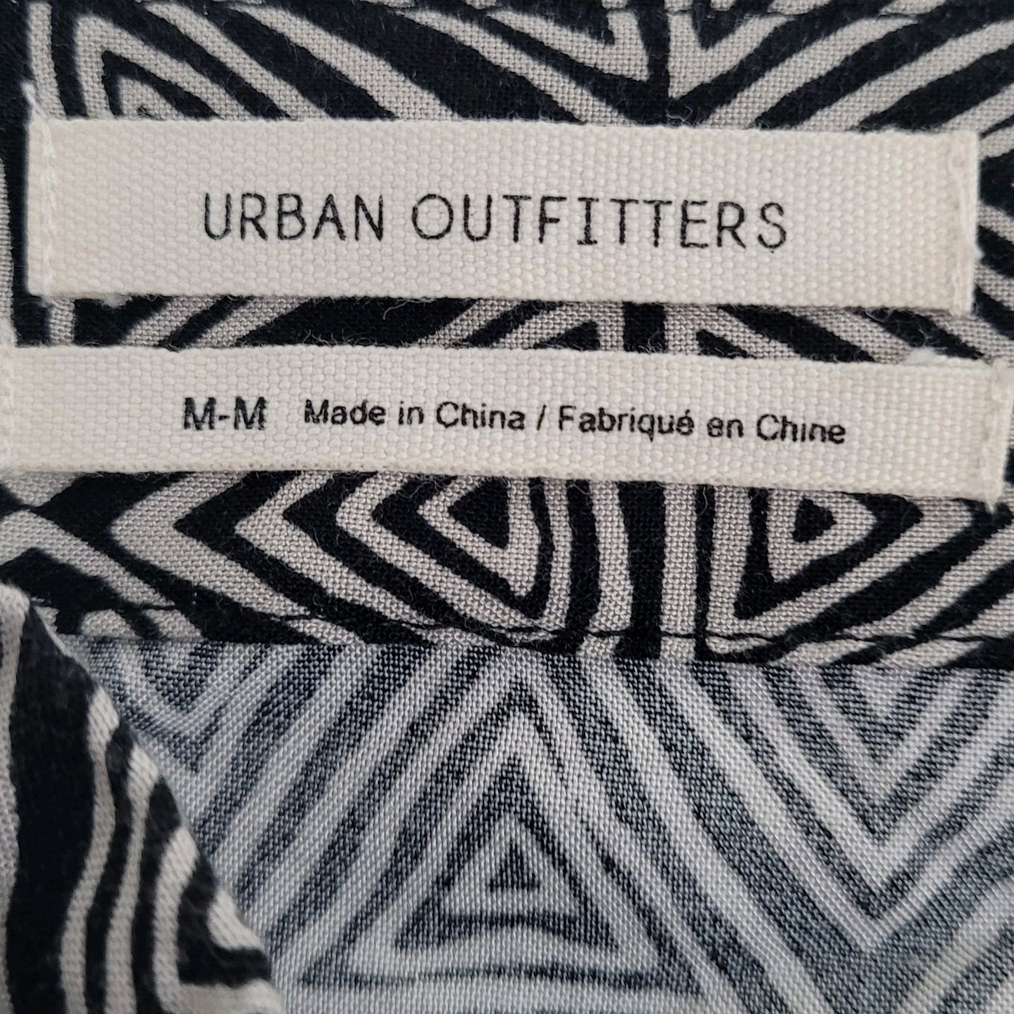 Urban Outfitters Black & Blue Geometric Wrap Tie Skirt Size Medium M