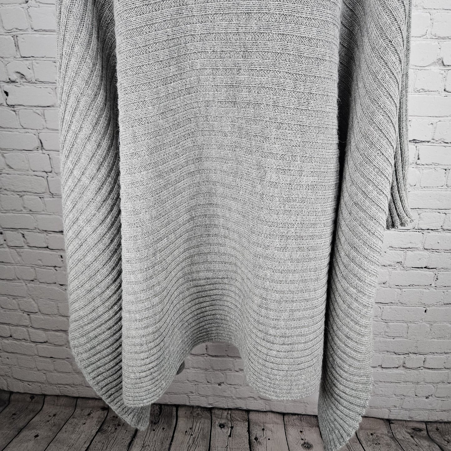 Gaeltarra Grey Alpaca Wool Ribbed Knit Oversized Turtleneck Poncho Sweater F