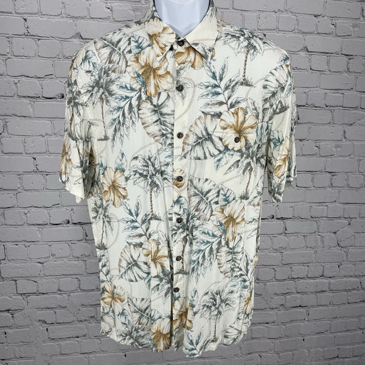 Island Shores Ivory Floral Hawaiian Button Up Short Sleeve Shirt Size Medium M