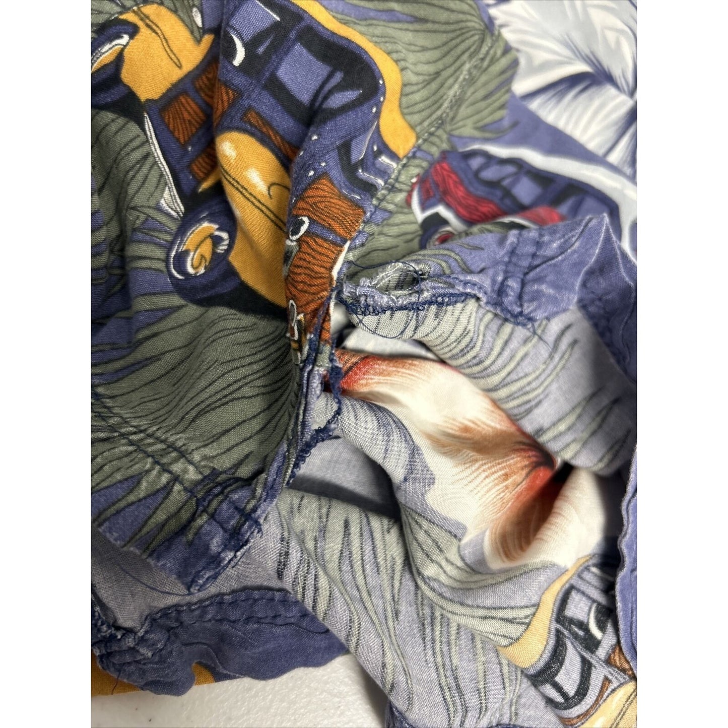 VTG Thums Up For Him Sportswear Floral Hawaiian Button Down Shirt Men’s Size XL