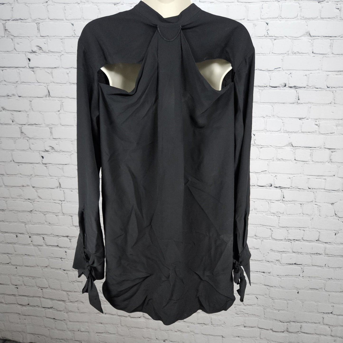 Rag & Bone Black 100% Silk Sheer Backless Long Sleeve Bows High Low Top Blouse M