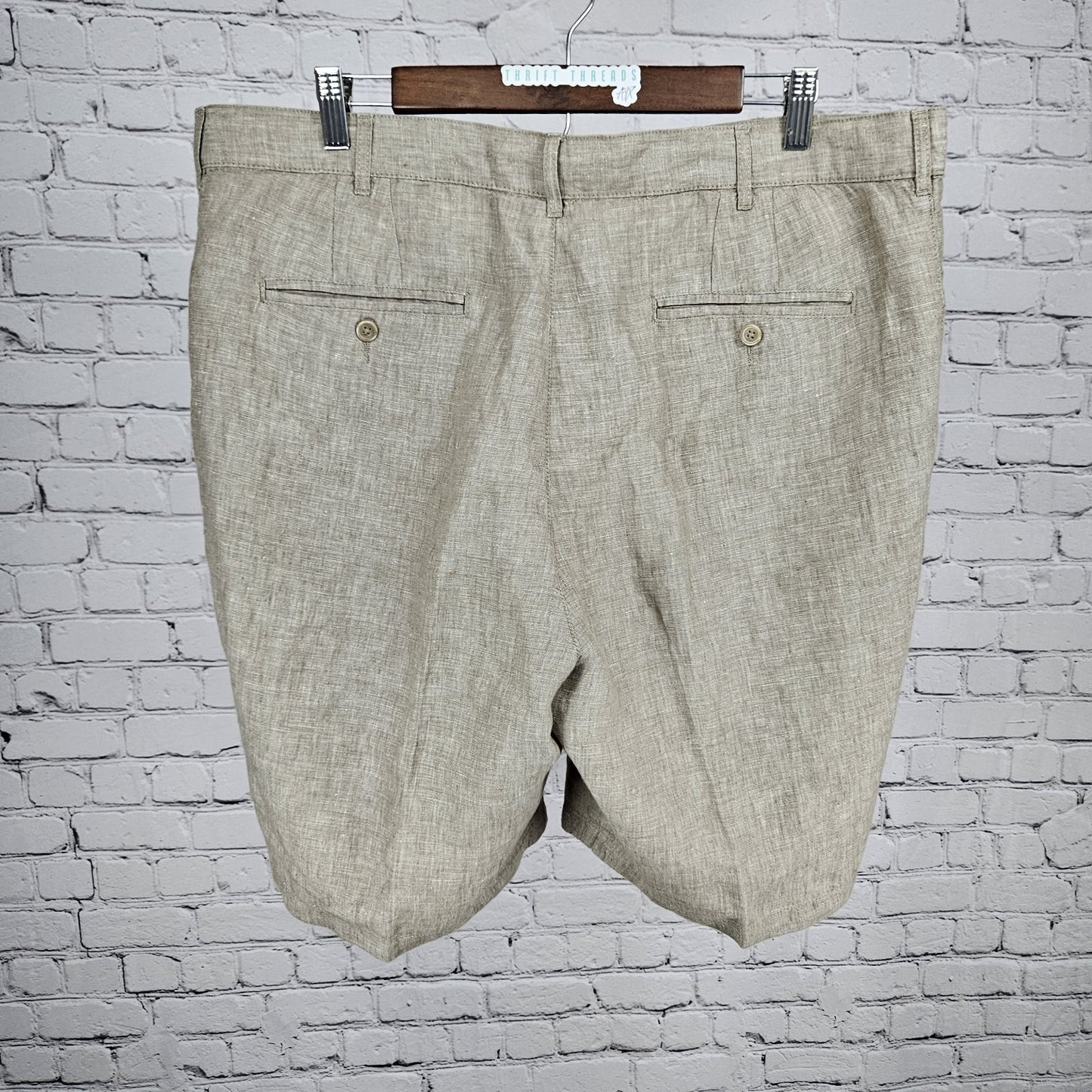 Jos A Bank Reserve Beige 100% Linen Flat Front Casual Shorts 38 (38x10)