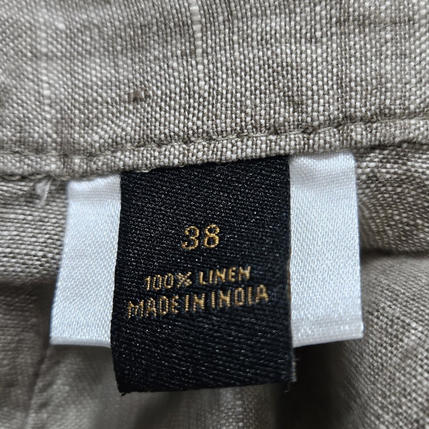 Jos A Bank Reserve Beige 100% Linen Flat Front Casual Shorts 38 (38x10)