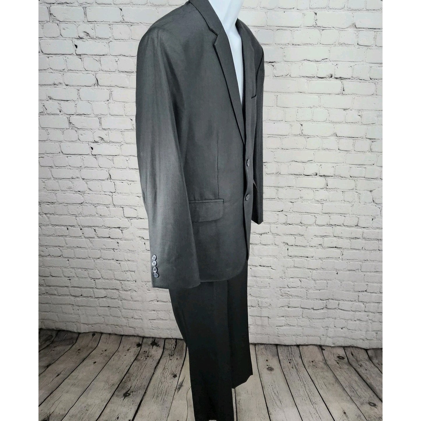Unbranded Grey Full Pant Suit 2 Piece Set 2 Button Vented Notch Jacket 40S 33x28