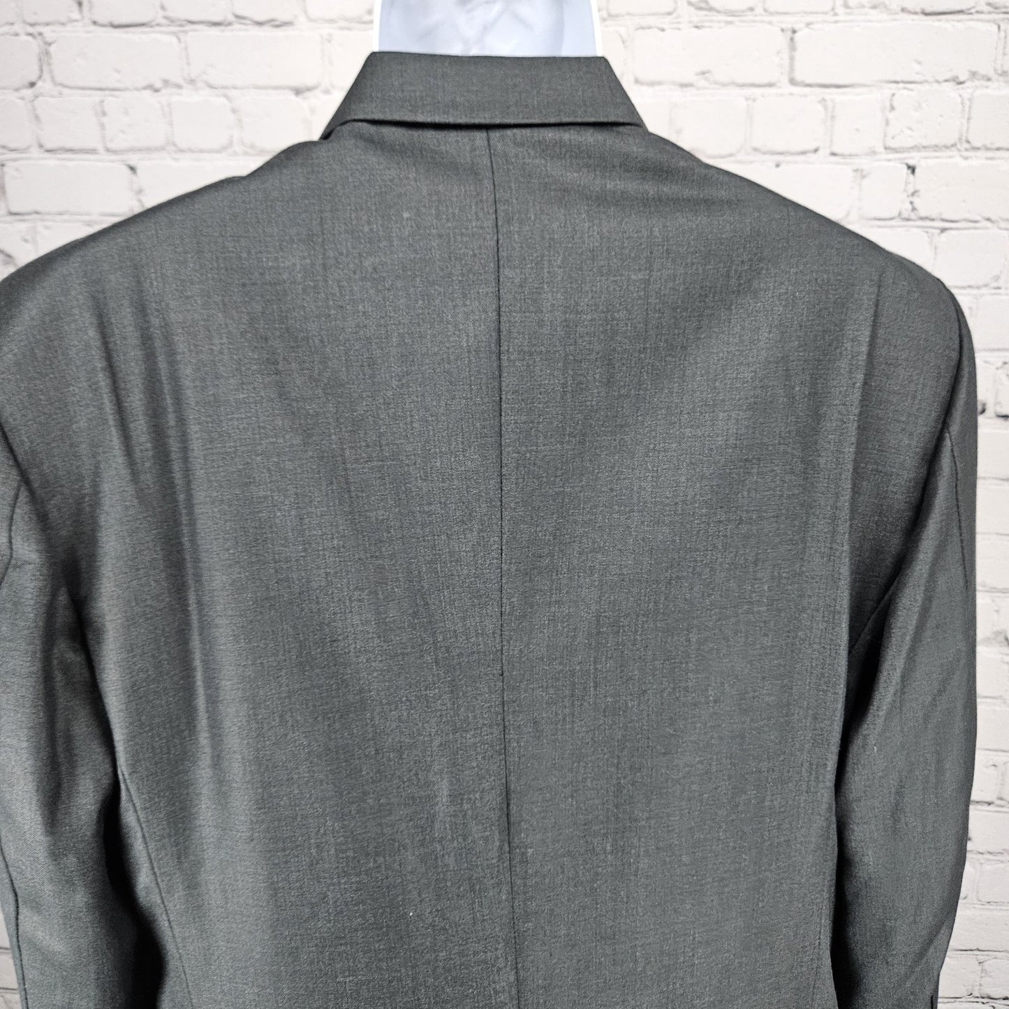 Unbranded Grey Full Pant Suit 2 Piece Set 2 Button Vented Notch Jacket 40S 33x28