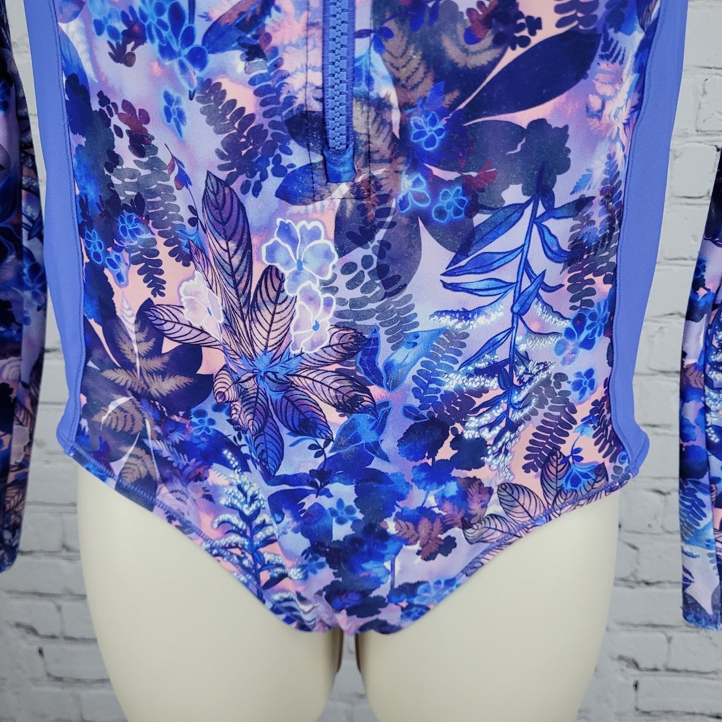 Athleta Girl Blue Purple Floral Long Sleeve One Piece Front Zip Swimsuit XXL/16