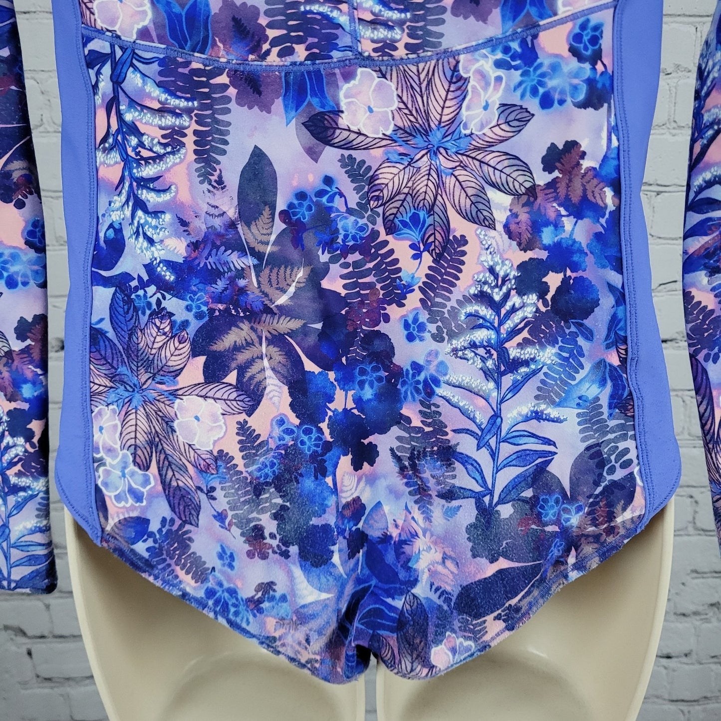 Athleta Girl Blue Purple Floral Long Sleeve One Piece Front Zip Swimsuit XXL/16