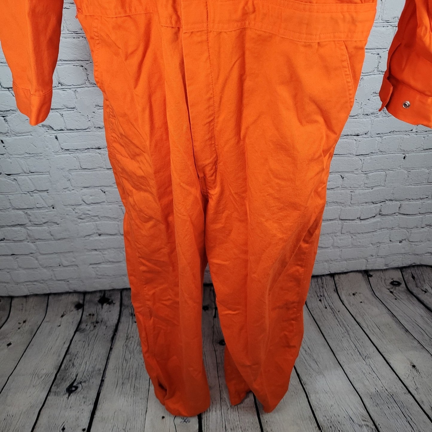Walls Master Made Outdoor Goods Orange Workwear Uniform Utility Coveralls XL