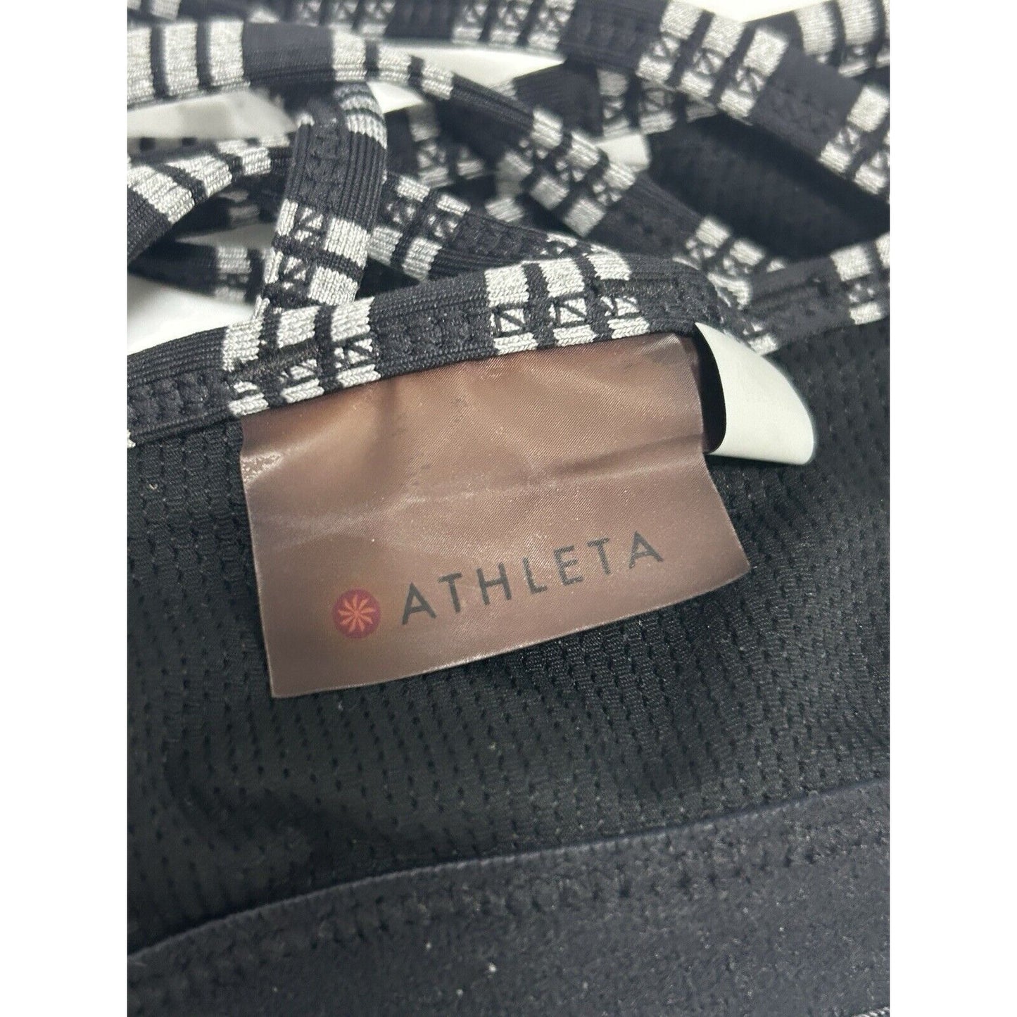 Athleta Black Striped Racerback Stretchy Breathable Sporty Bralette Size Small S