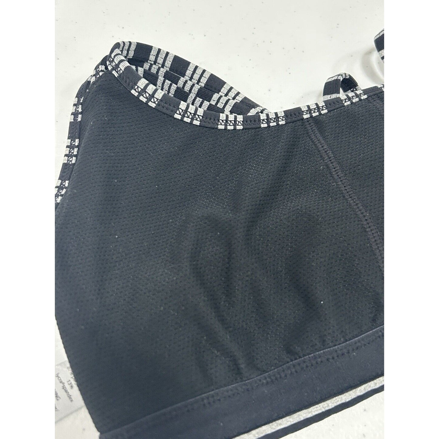 Athleta Black Striped Racerback Stretchy Breathable Sporty Bralette Size Small S