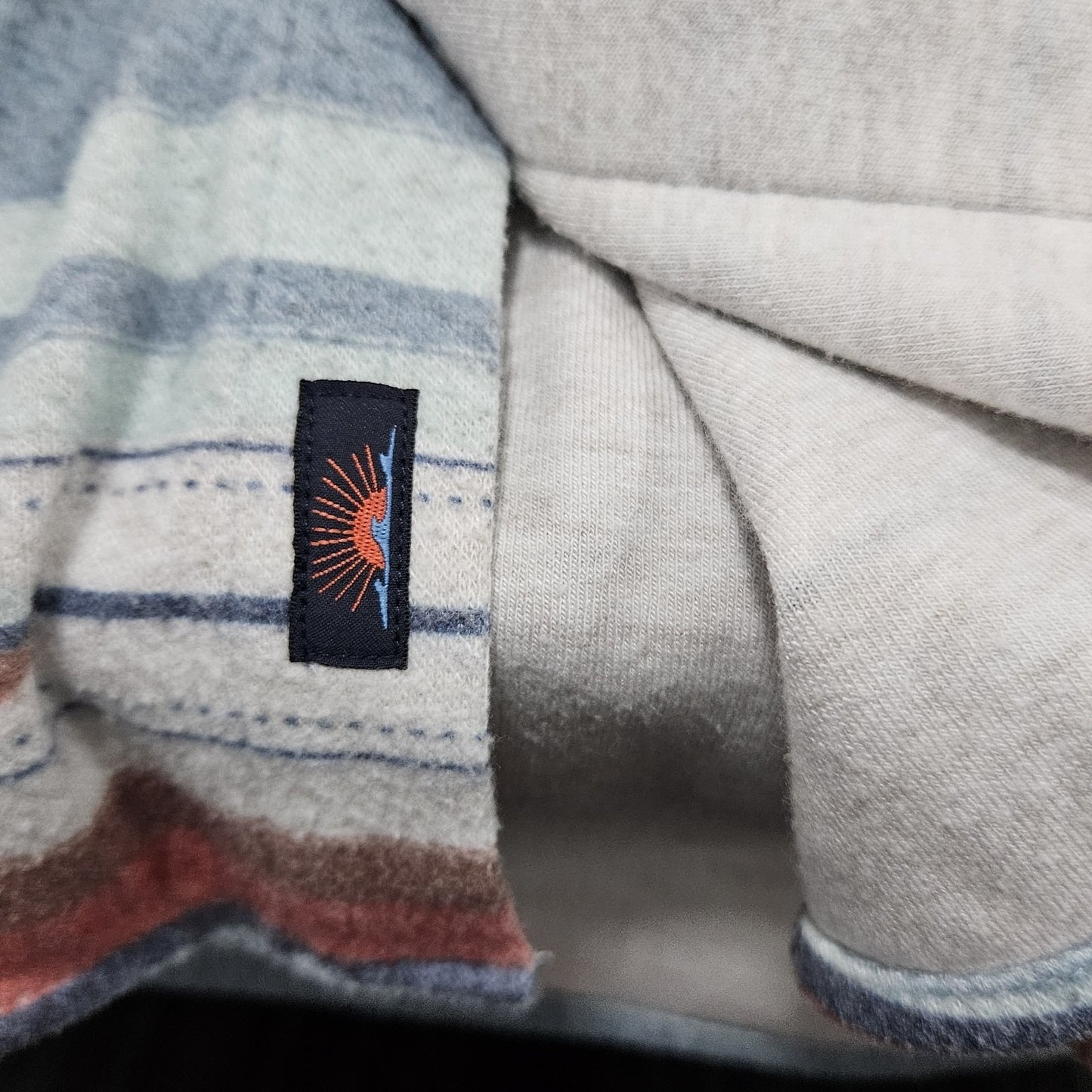 Faherty Multicolor Striped Aztec Button Up Long Sleeve Collared Shirt Medium M