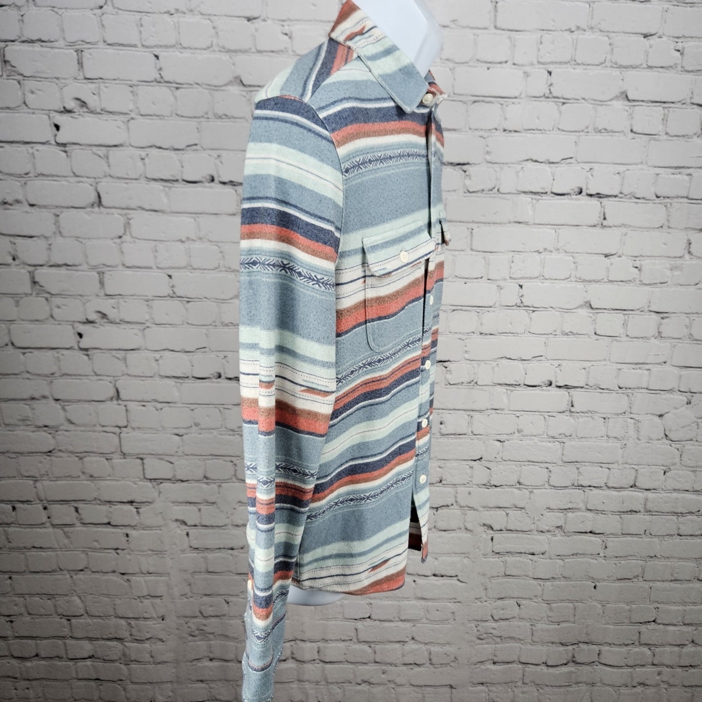 Faherty Multicolor Striped Aztec Button Up Long Sleeve Collared Shirt Medium M